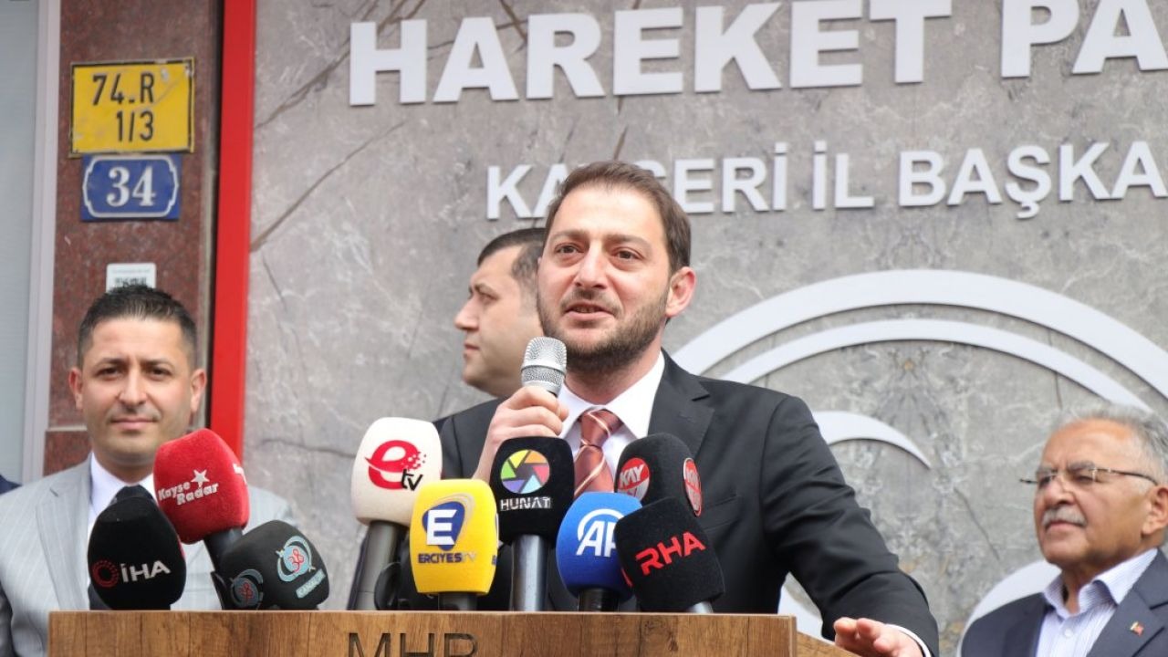 MHP Kayseri İl Başkanlığı bayramlaşma programı düzenledi
