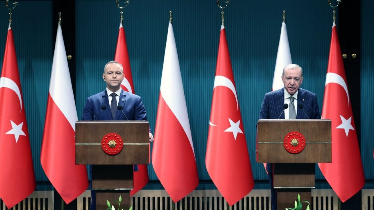 Cumhurbaşkanı Erdoğan, Polonya Cumhurbaşkanı Nawrocki ile ortak basın toplantısında konuştu: