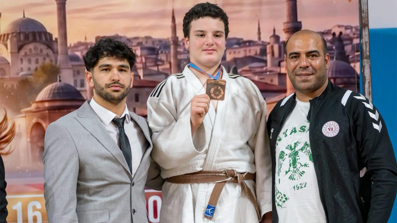 Karamanlı sporcu milli takıma davet edildi