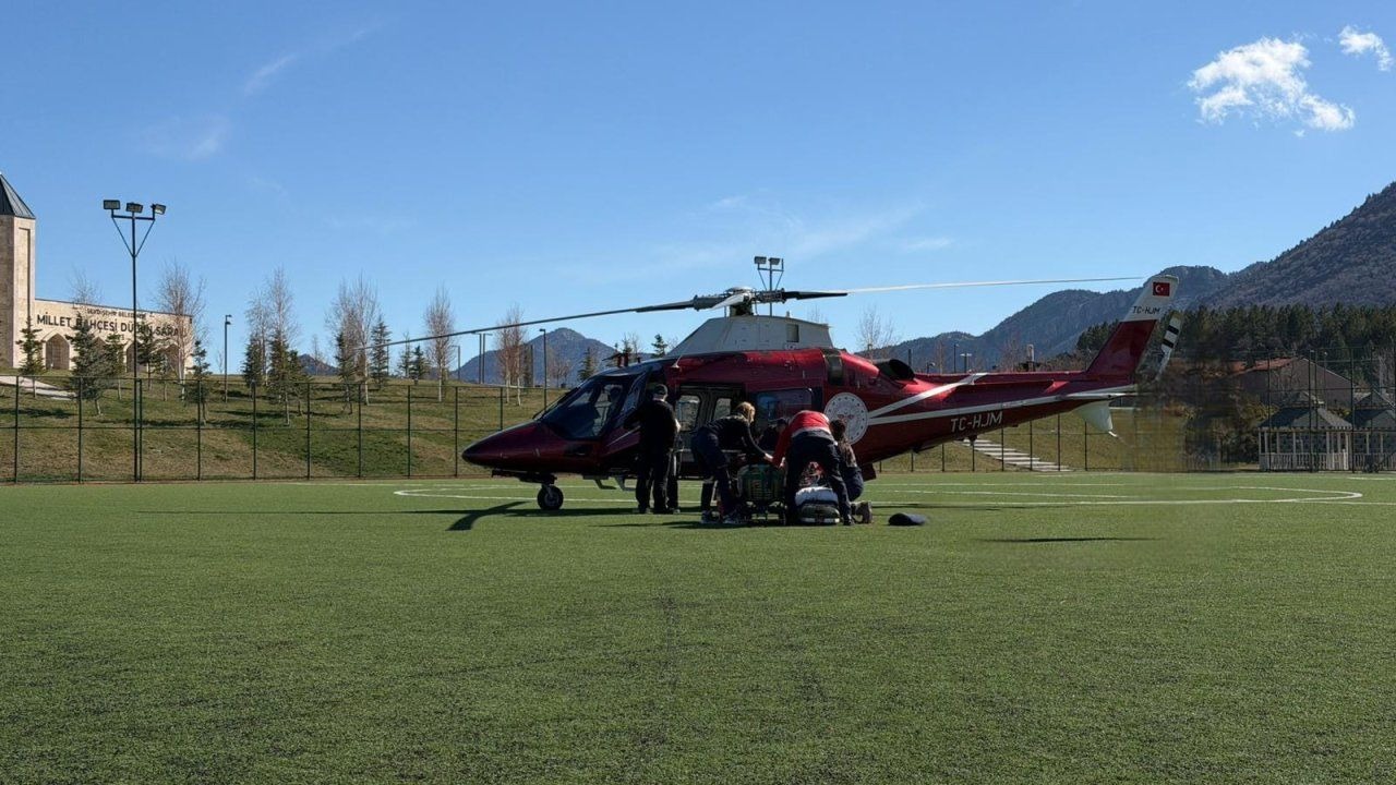 Konya'da hava ambulansı kalp krizi geçiren hasta için havalandı