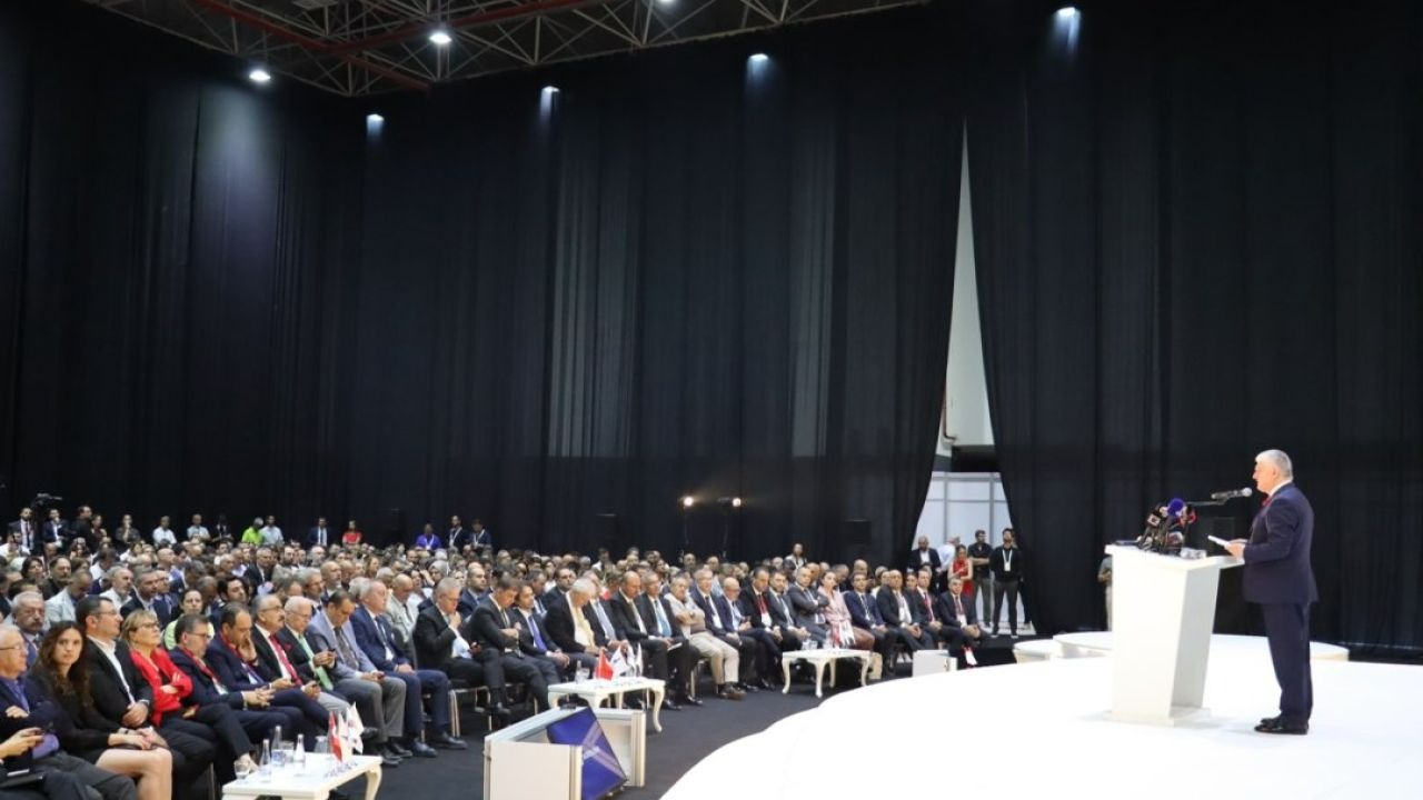 Maher Holding Sigorta Grubu "Sigorta İzmir Fuarı"nda sektör paydaşlarıyla buluştu