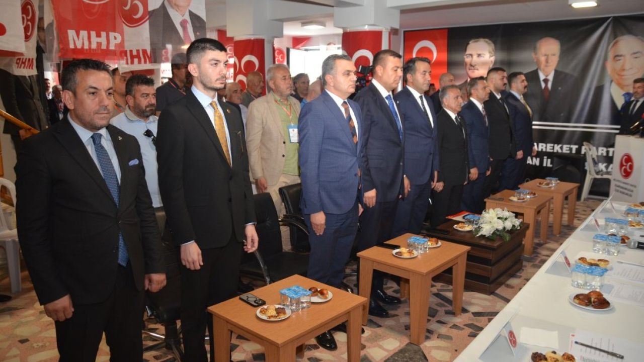 MHP Kahramankazan İlçe Başkanlığı'nın 12. Olağan Kongresi yapıldı