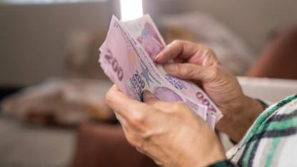 Milyonlarca emeklinin maaşını değiştirecek kararı yargıtay verdi! Yüksek maaş geliyor