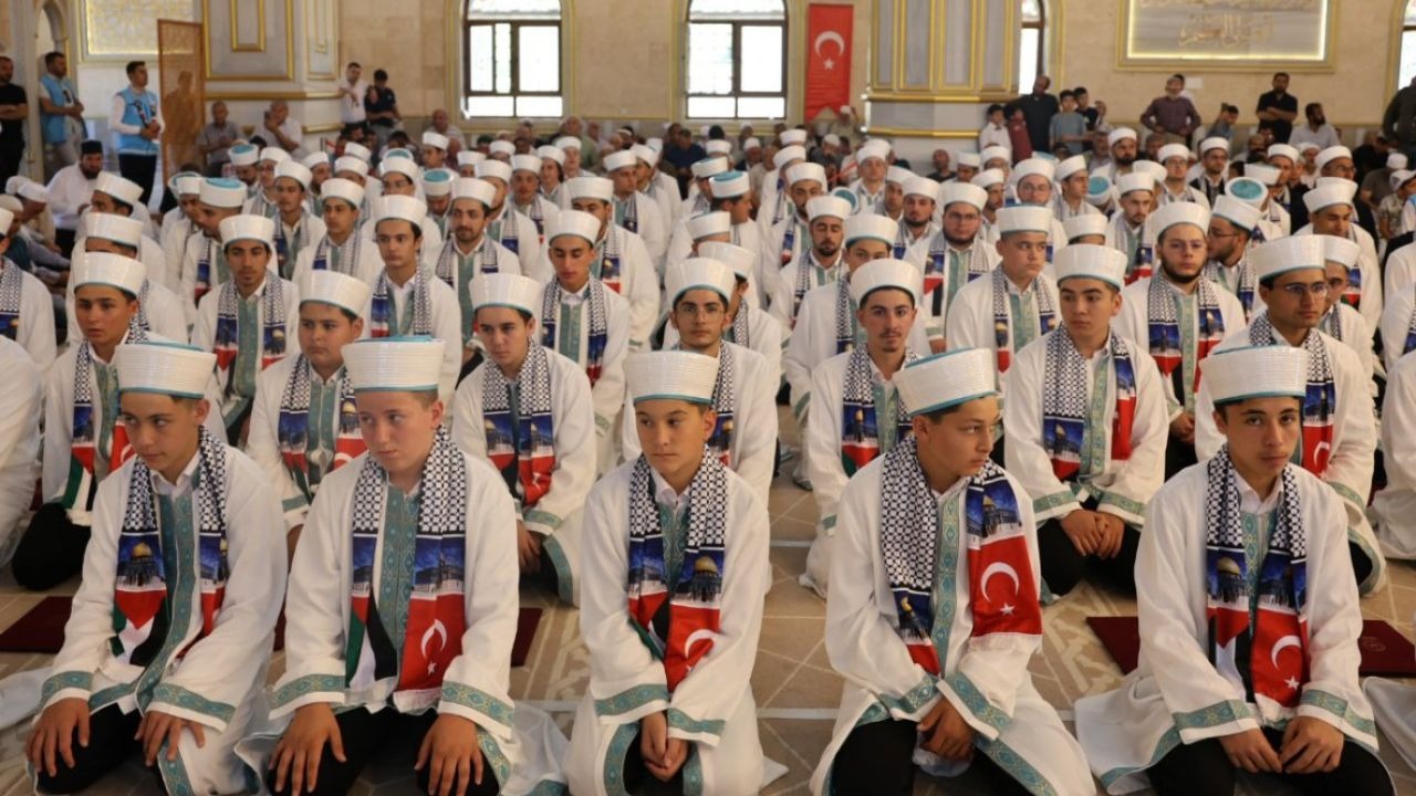 Nevşehir'de hafızlık icazet töreni düzenlendi