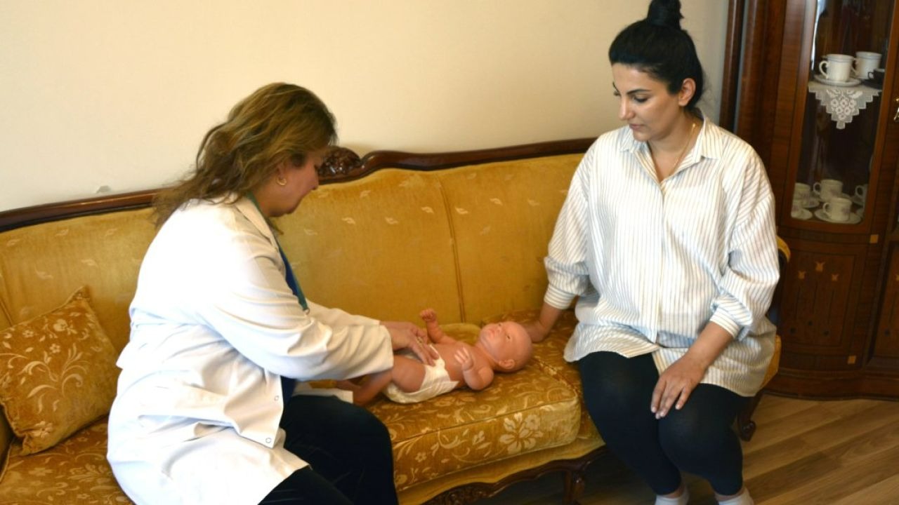 Nevşehir'de "Her Gebeye Ebe" uygulaması ile anne adaylarıyla birebir görüşülüyor