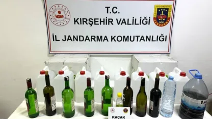 Kırşehir'de 40 litre etil alkol ve 8 litre sahte içki ele geçirildi
