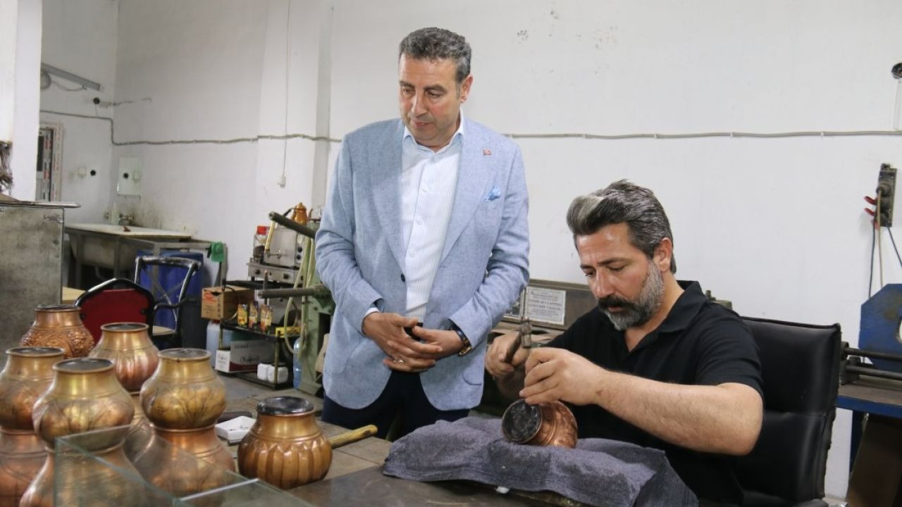 Hakan Demirgil'den esnaf ziyareti
