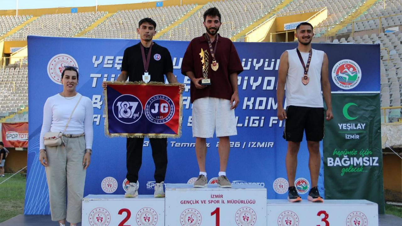 Karamanlı Atlet Zirveye Çıktı
