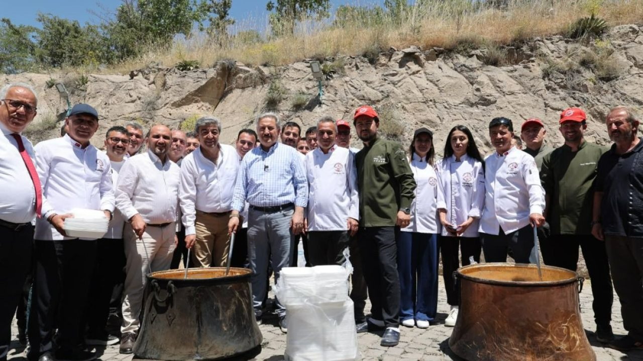 Kayseri'de Mimar Sinan'ı Anma ve Evliyalar Günü Pilav Etkinliği yapıldı