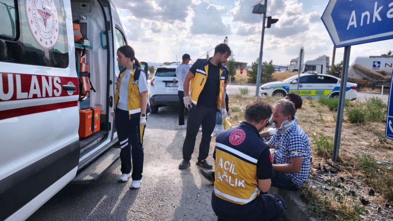Kırıkkale'de feci kaza: 6 yaralı