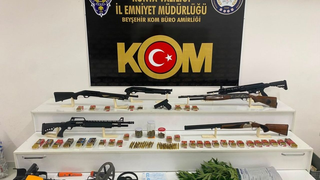 Konya'da tefecilik operasyonunda 4 şüpheli yakalandı