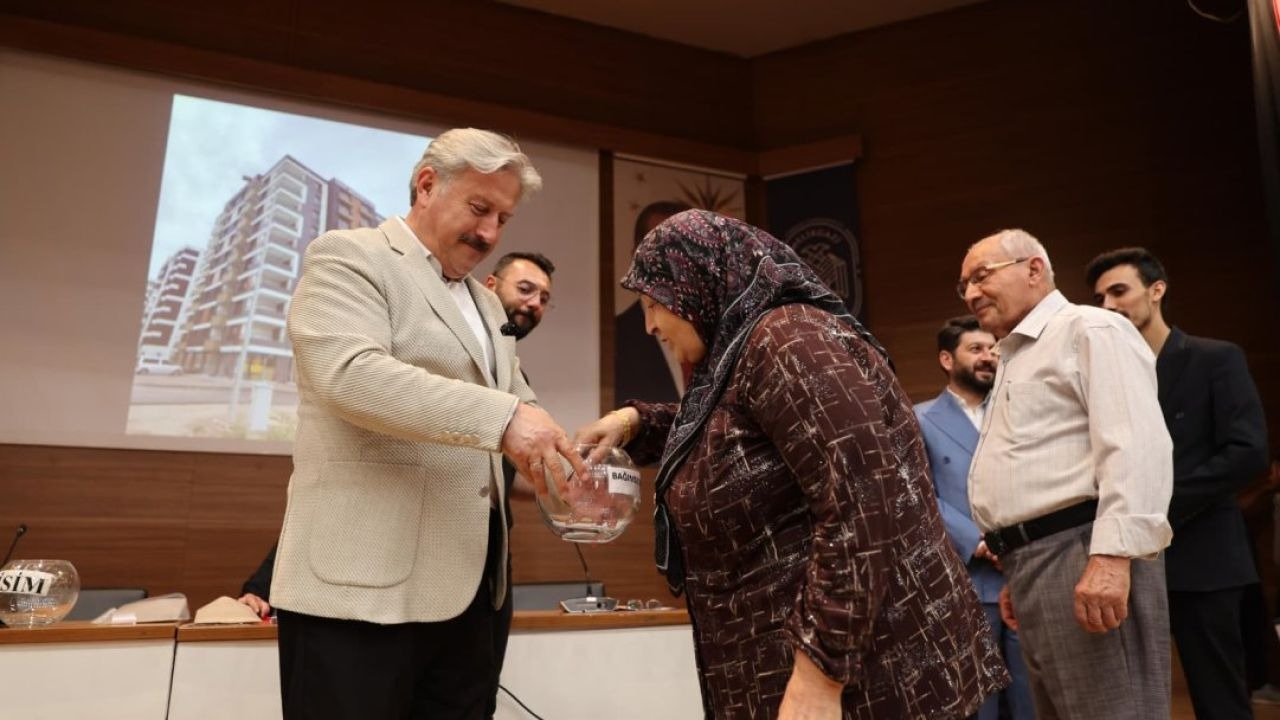 Melikgazi'de dönüşüm kurası yapıldı